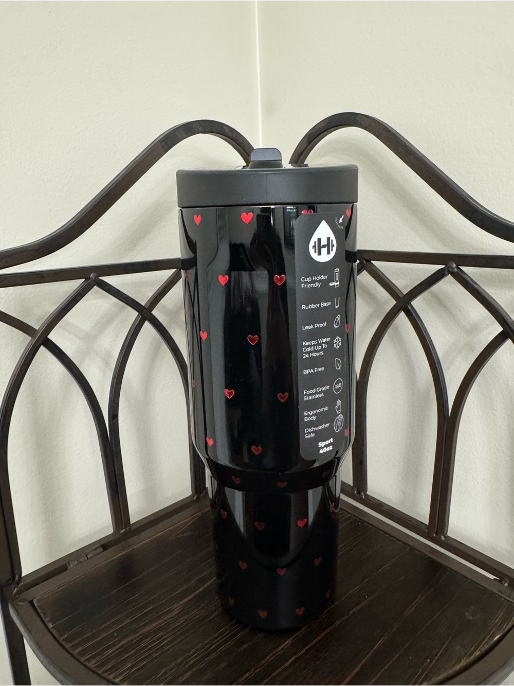 NWT HydroJug Queen of Hearts 40oz Sport